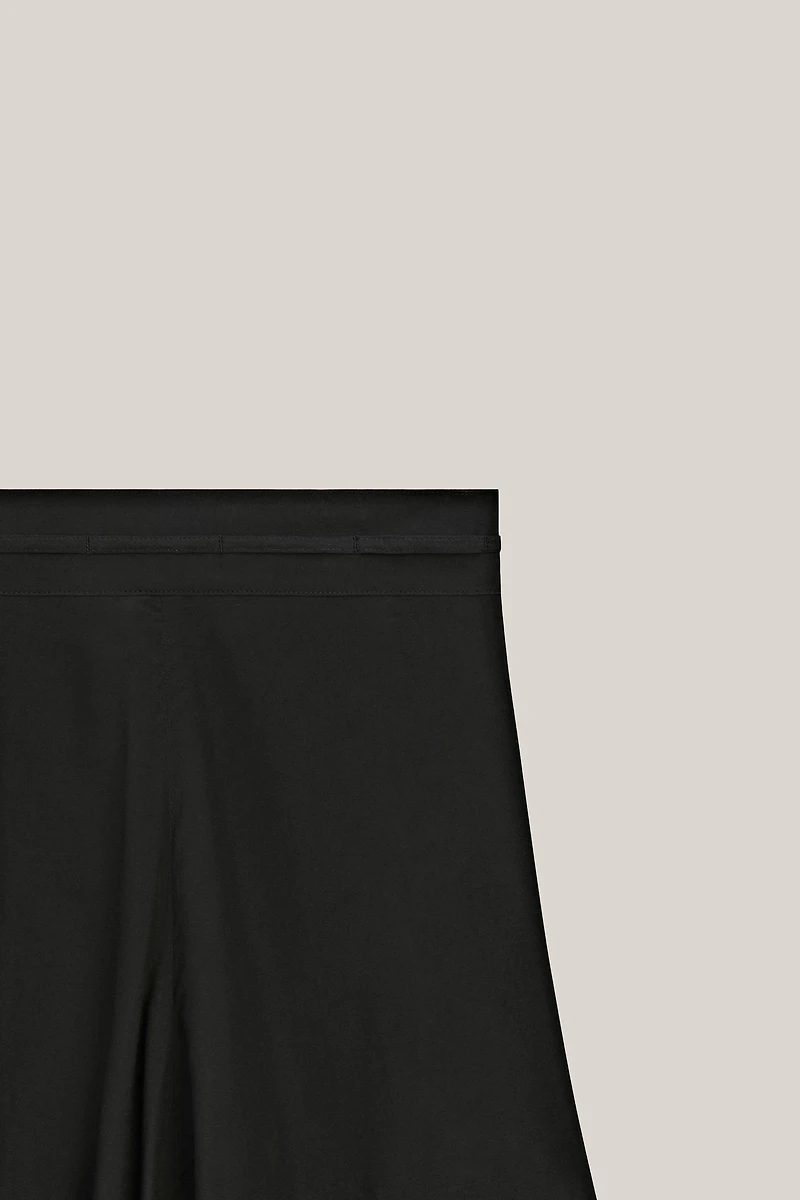 Skort with side slit detail - LIMITED EDITION