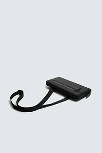 RUBBERIZED WALLET