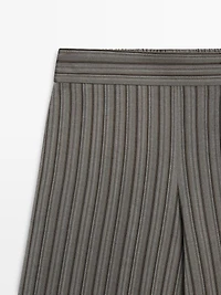 Wide-leg trousers with striped details