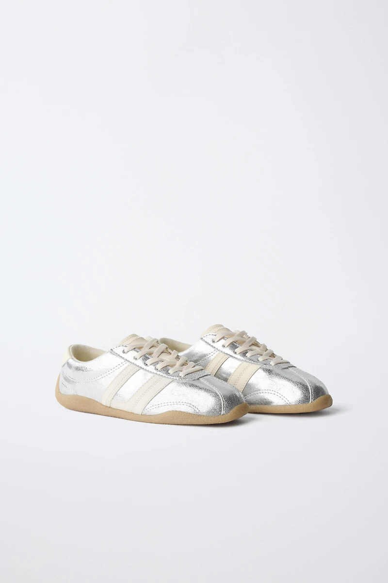 METALLIC SNEAKERS