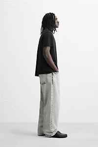 IRREGULAR TEXTURED T-SHIRT