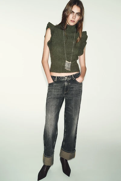 WOOL VEST WITH RUFFLES