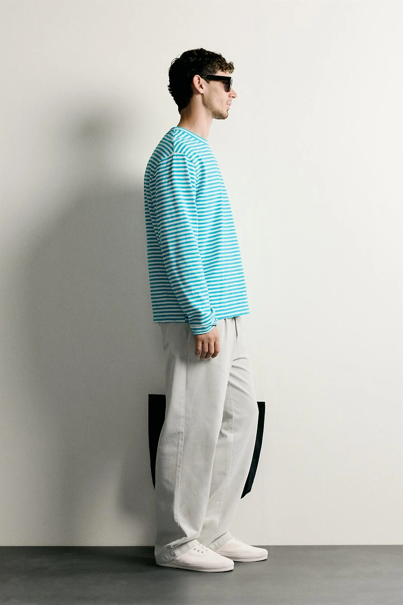 PLEATED STRAIGHT-FIT CHINO TROUSERS