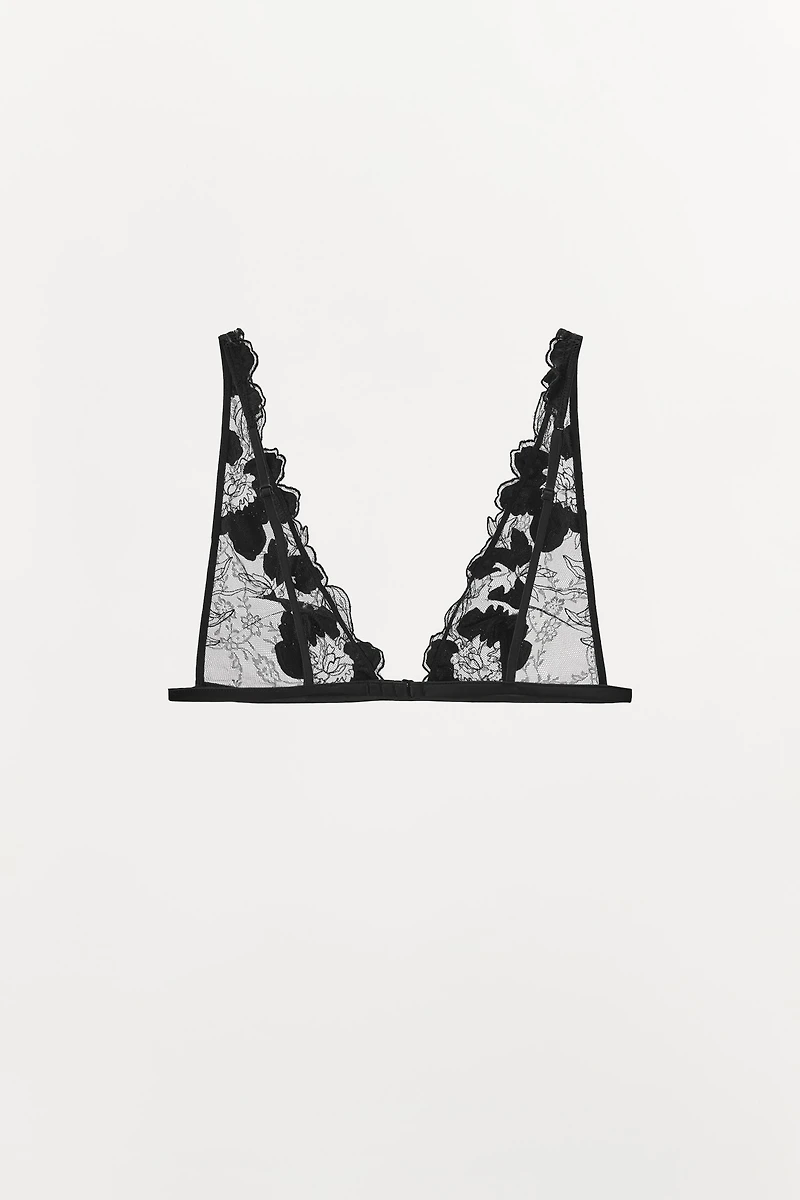 FLORAL LACE TRIANGLE BRALETTE