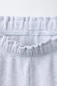 WAFFLE TEXT SHORTS
