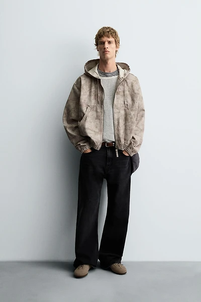 VESTE DÉLAVÉE À CAPUCHE