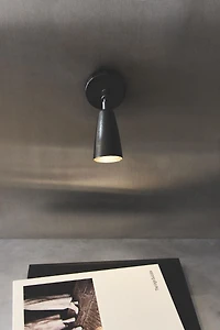 PROJECTEUR-APPLIQUE MURAL MÉTAL