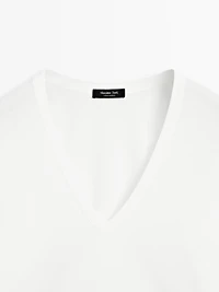 T-shirt col en V oversize