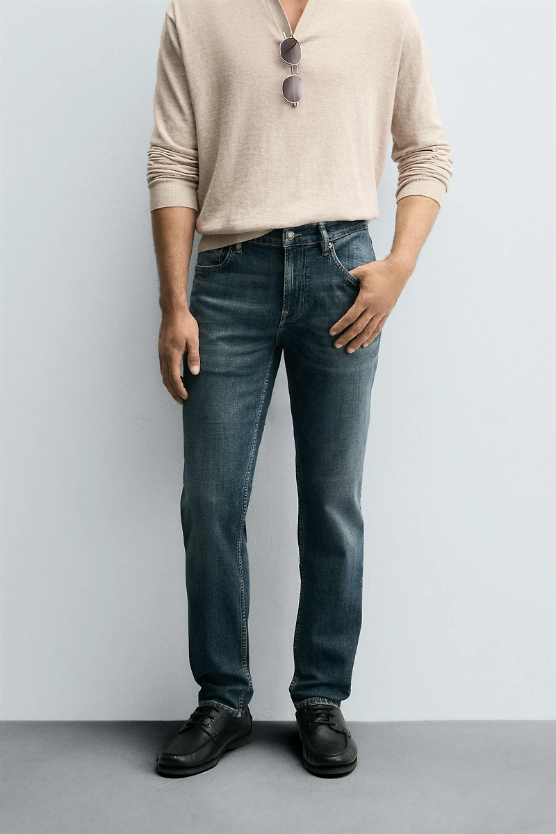 BASIC SLIM FIT JEANS
