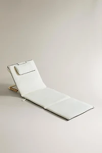 FOLDABLE BEACH FLOOR LOUNGER
