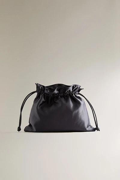 GRANDE TROUSSE EN SATIN