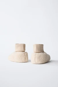 DETAIL SLIPPERS