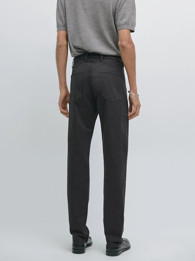 Pantalon slim fit imitation jean