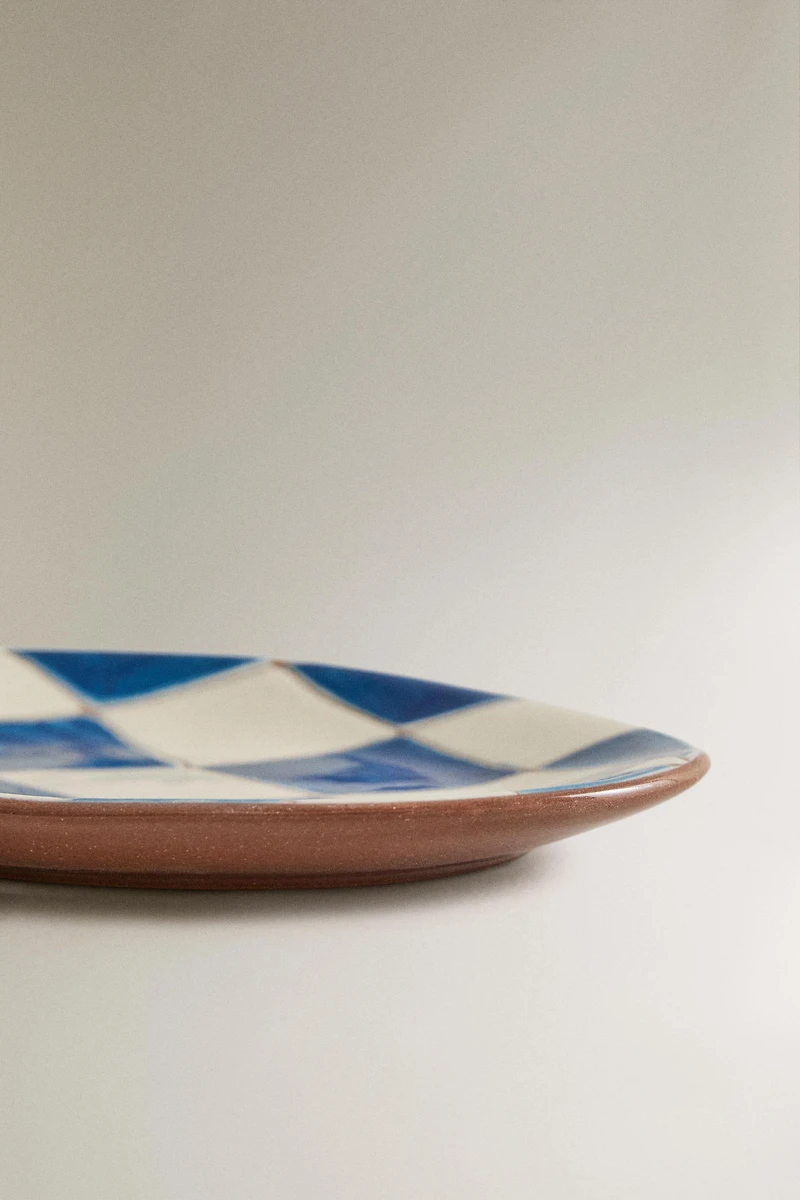 BLUE DIAMOND CERAMIC BATHROOM SOAP DISH
