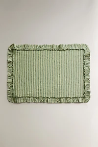 LINEN PLACEMAT WITH RUFFLES