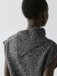 Mouliné knit vest with collar detail