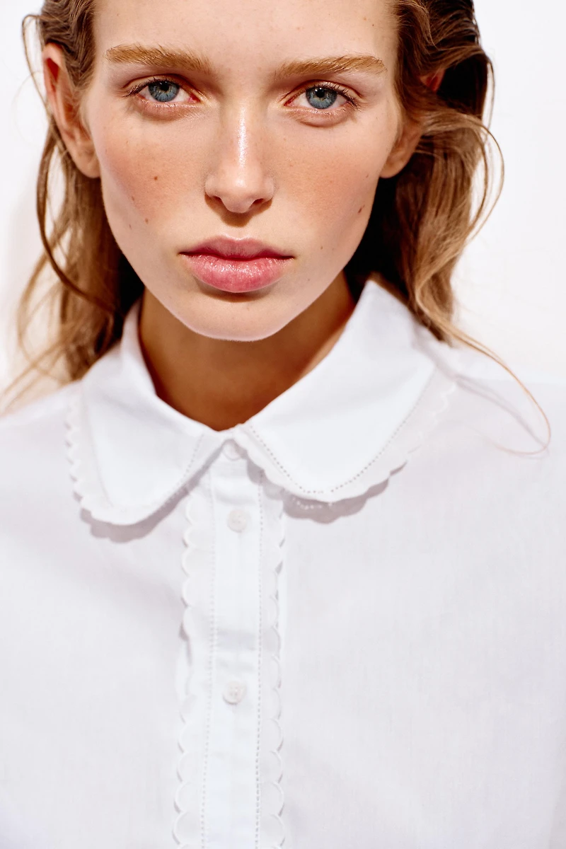 CHEMISE À COL CLAUDINE