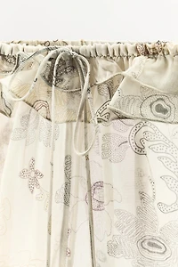 RUFFLED PRINT SHORTS
