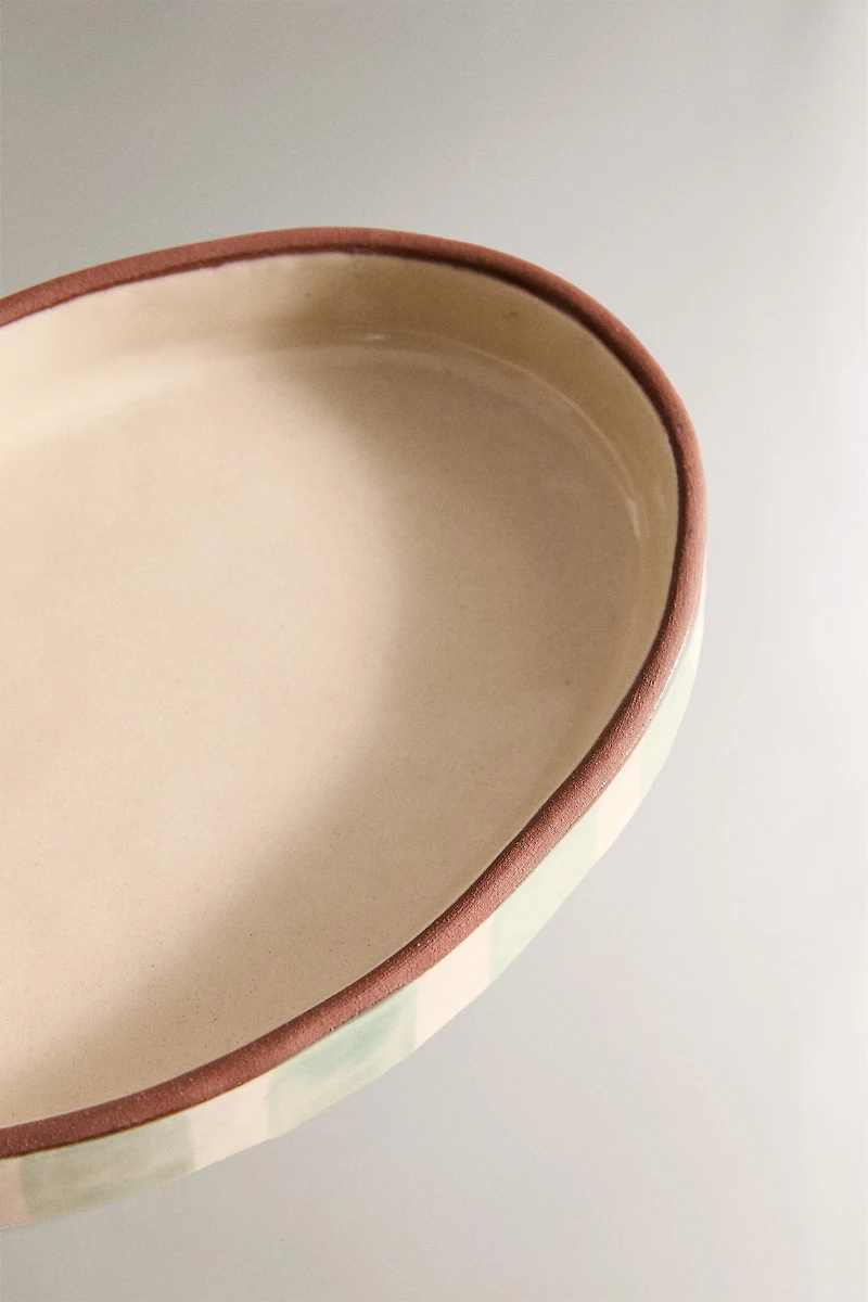 STRIPED CERAMIC BATHROOM SOAP DISH