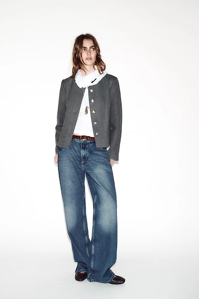VESTE AJUSTÉE COL ROND