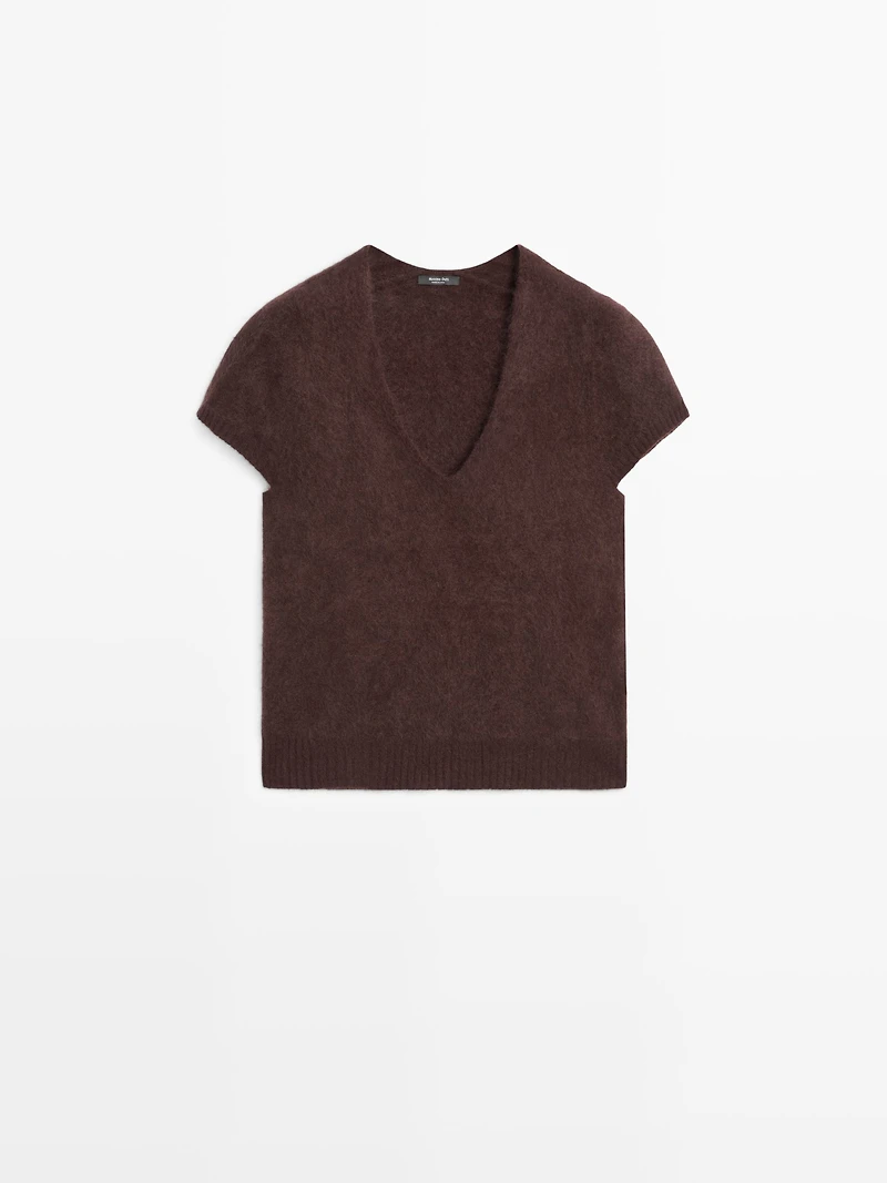 Wool and cashmere V-neck knit sweater