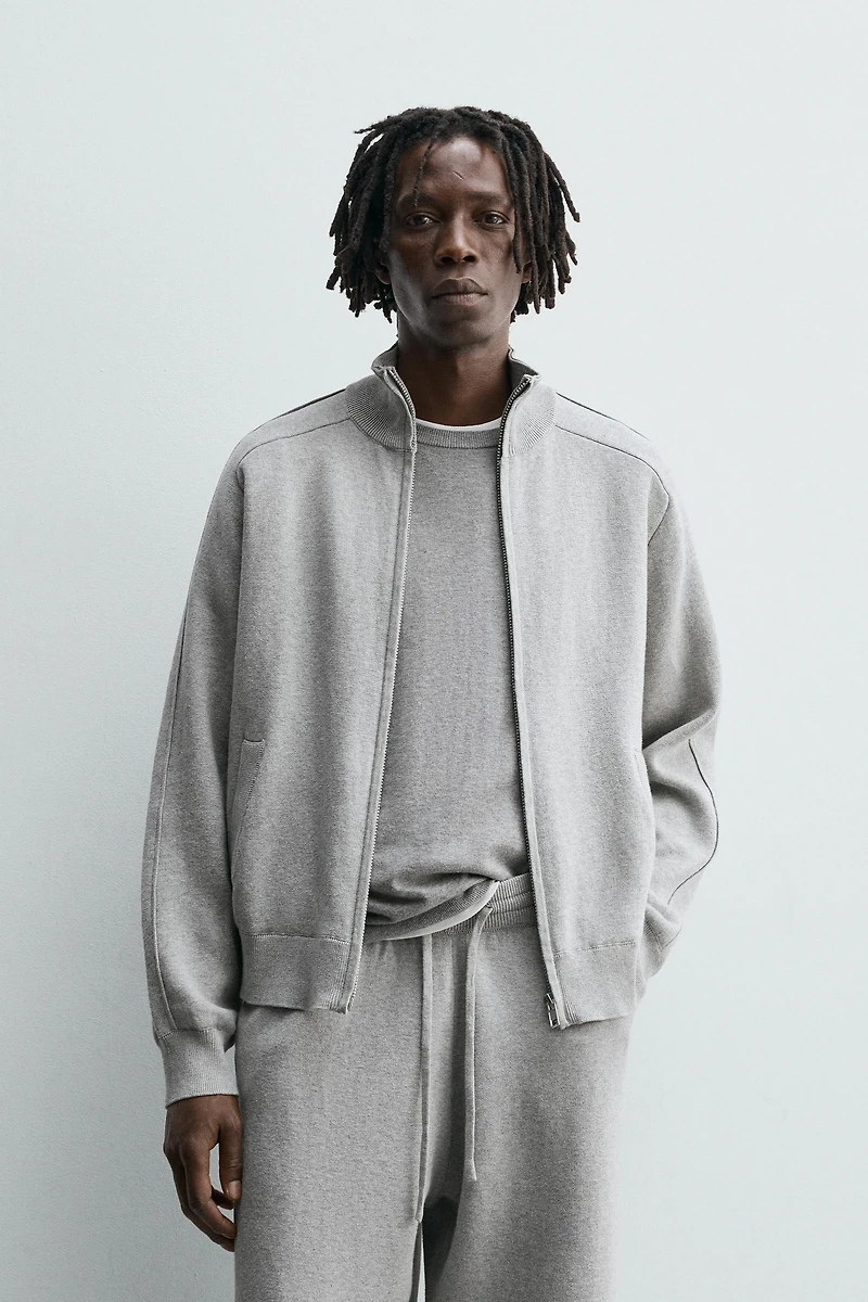 GILET EN MAILLE ZIPPÉ