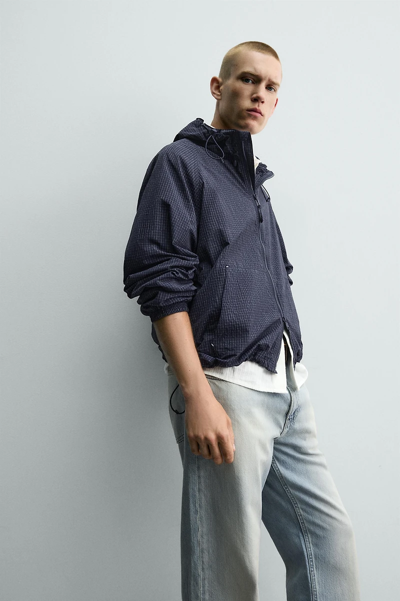 HOODIE WINDBREAKER JACKET
