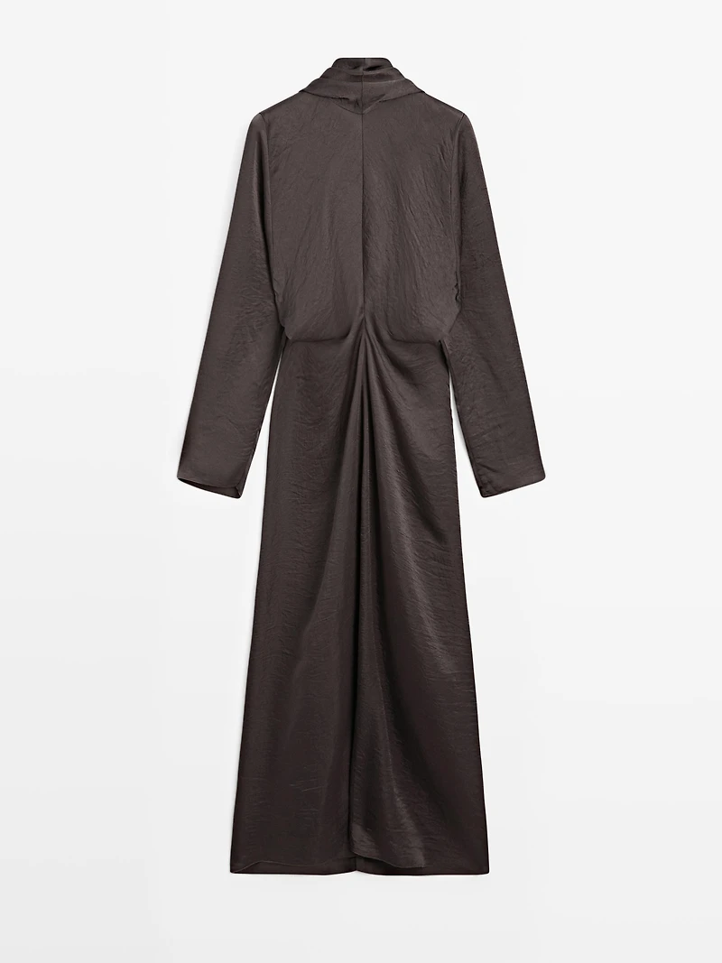 Long flowing dress with tie - STUDIO