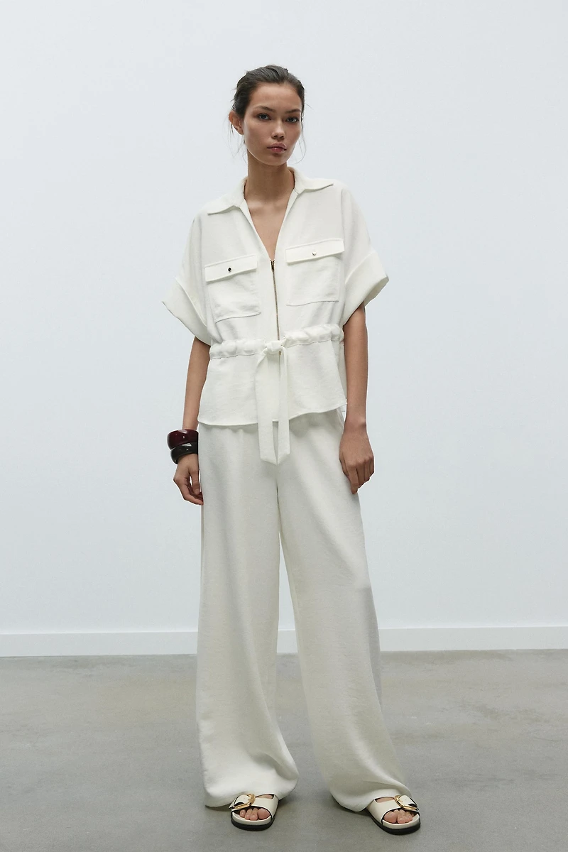 PANTALON EN CRÊPE À JAMBES LARGES