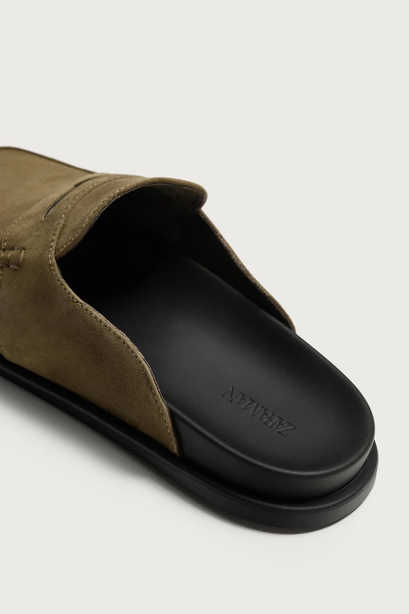 SPLIT LEATHER CLOGS