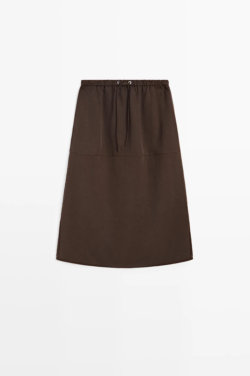 Flowing midi skirt with drawstring