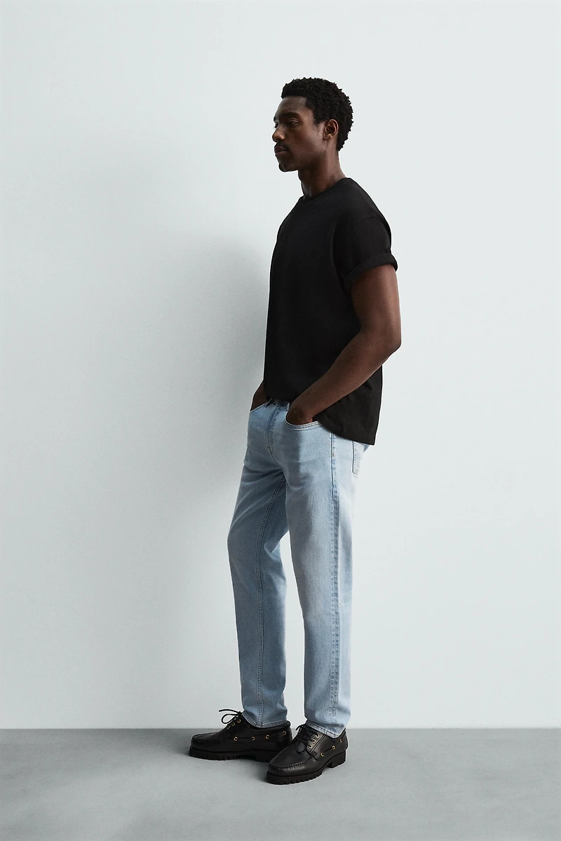 SLIM FIT JEANS