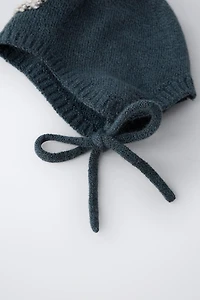 BONNET EN MAILLE CHIEN BRODÉ