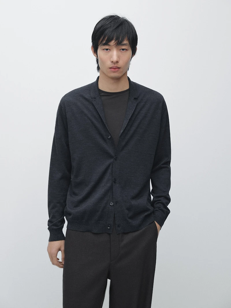 Cardigan en laine avec col à revers