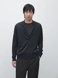 Cardigan en laine avec col à revers