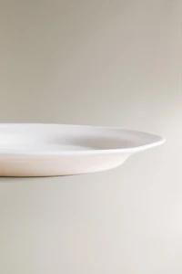 WHITE GLASS DESSERT PLATE