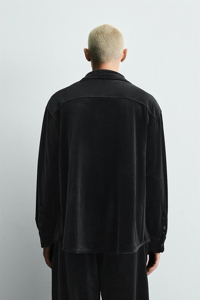 RELAXED FIT VELVET OVERSHIRT