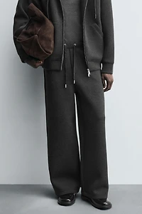 PANTALON DE JOGGING TECHNIQUE COUPE LARGE
