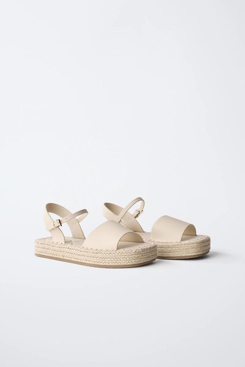 SANDALES EN JUTE