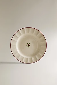 CHRISTMAS STONEWARE SCALLOPED SIDE PLATE