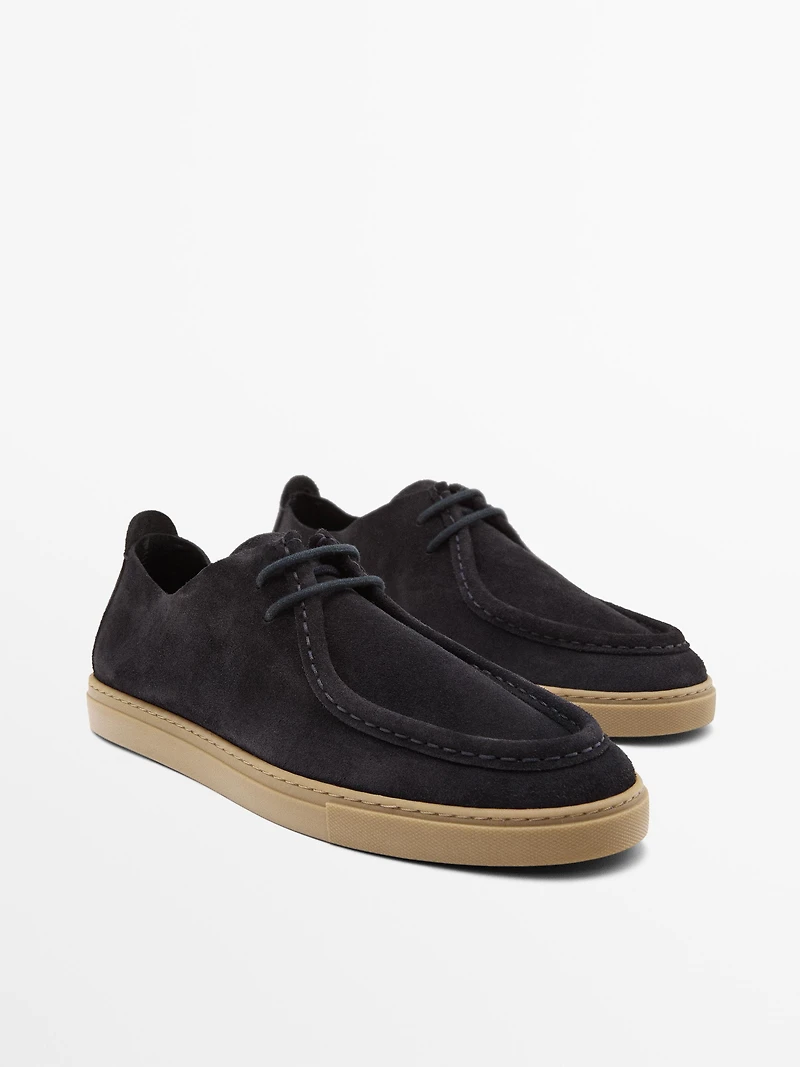 Soft leather moc toe shoes