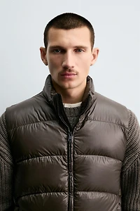 100% FEATHER WATER REPELLENT DOWN VEST
