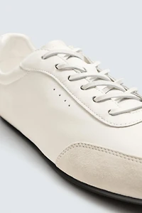 LEATHER SNEAKERS LIMITED EDITION
