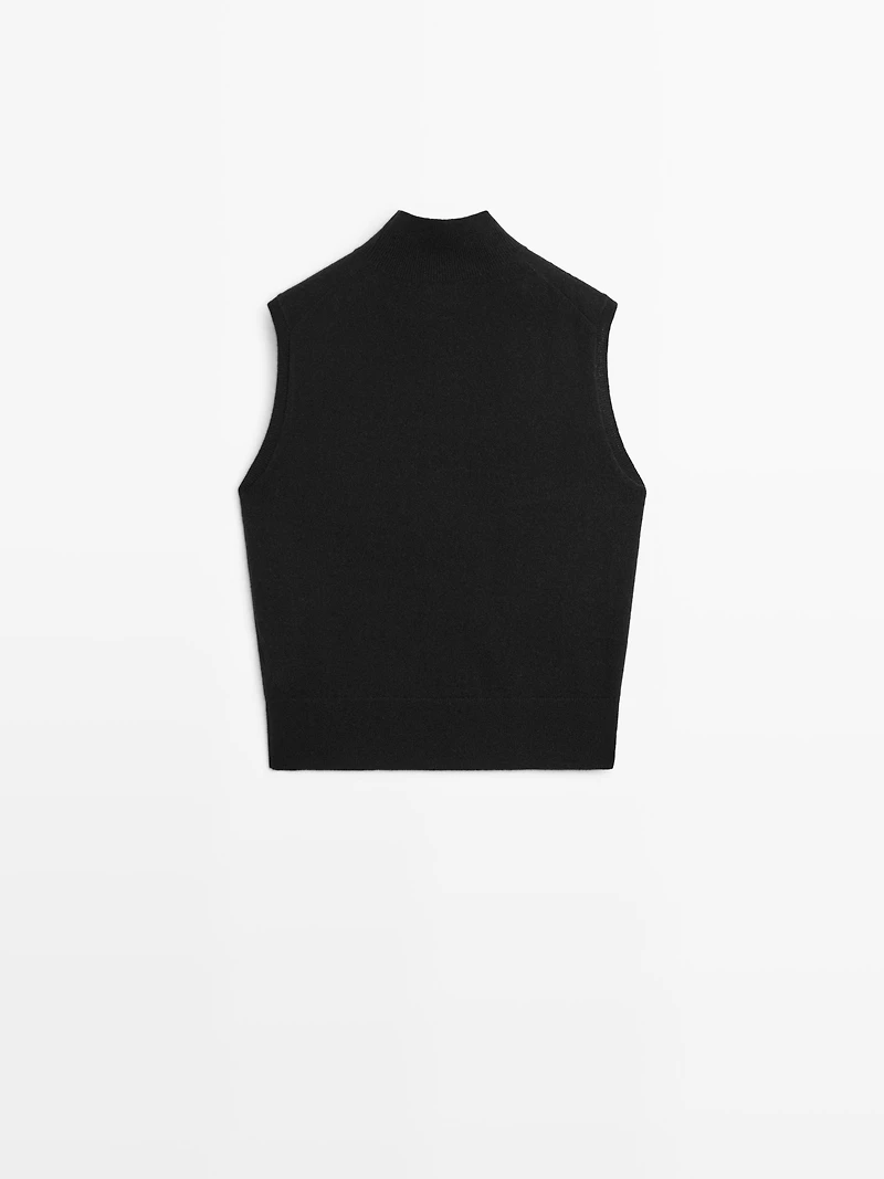 100% cashmere knit vest