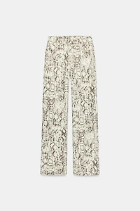Z1975 HIGH-RISE STRAIGHT LONG LENGTH ANIMAL PRINT JEANS
