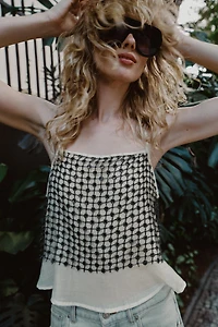 METALLIC THREAD SEQUIN TOP