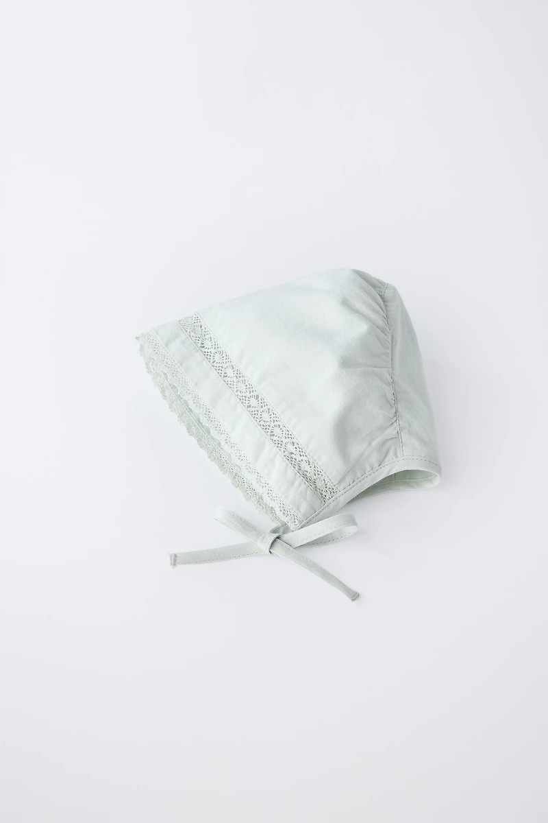 LACE BONNET