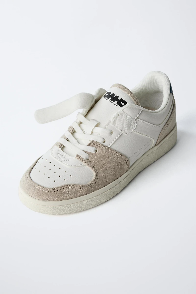 STRAP SNEAKERS