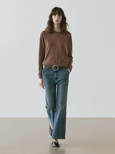 100% wool fine knit crew neck sweater