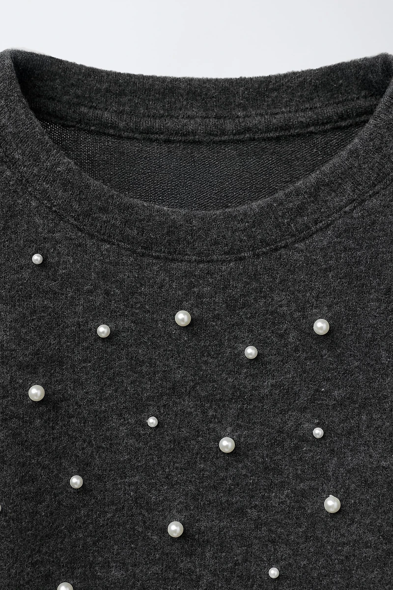 HAUT SOFT TOUCH À PERLES